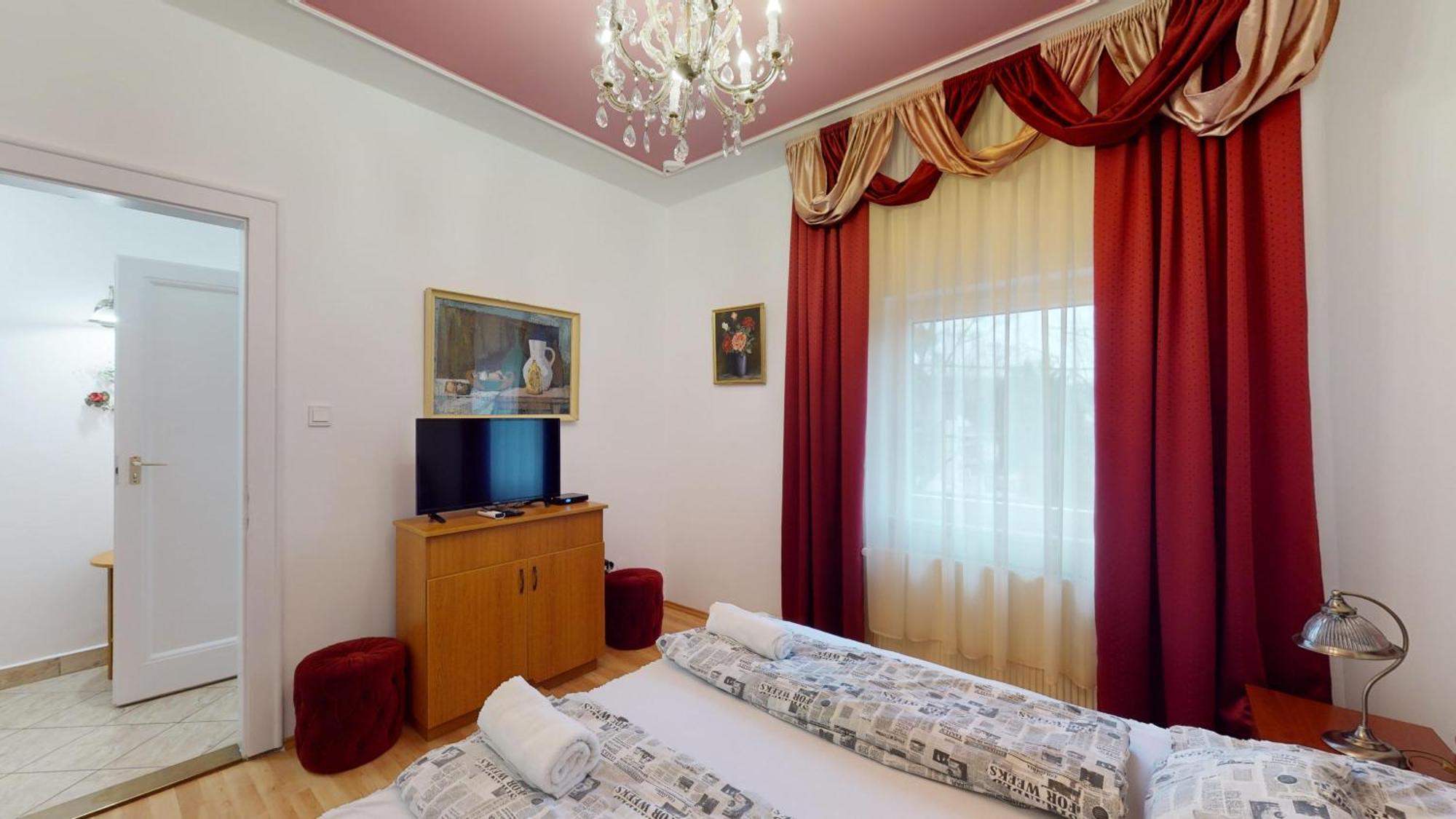 Herczeg Apartment Miskolc Luaran gambar