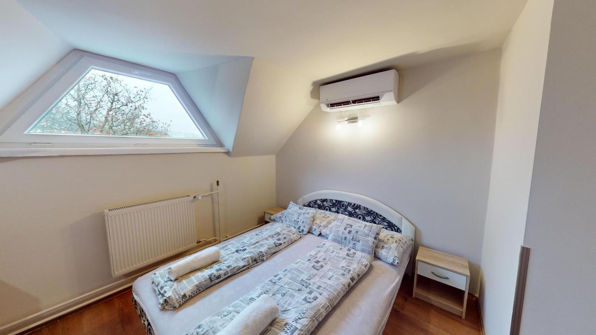Herczeg Apartment Miskolc Luaran gambar