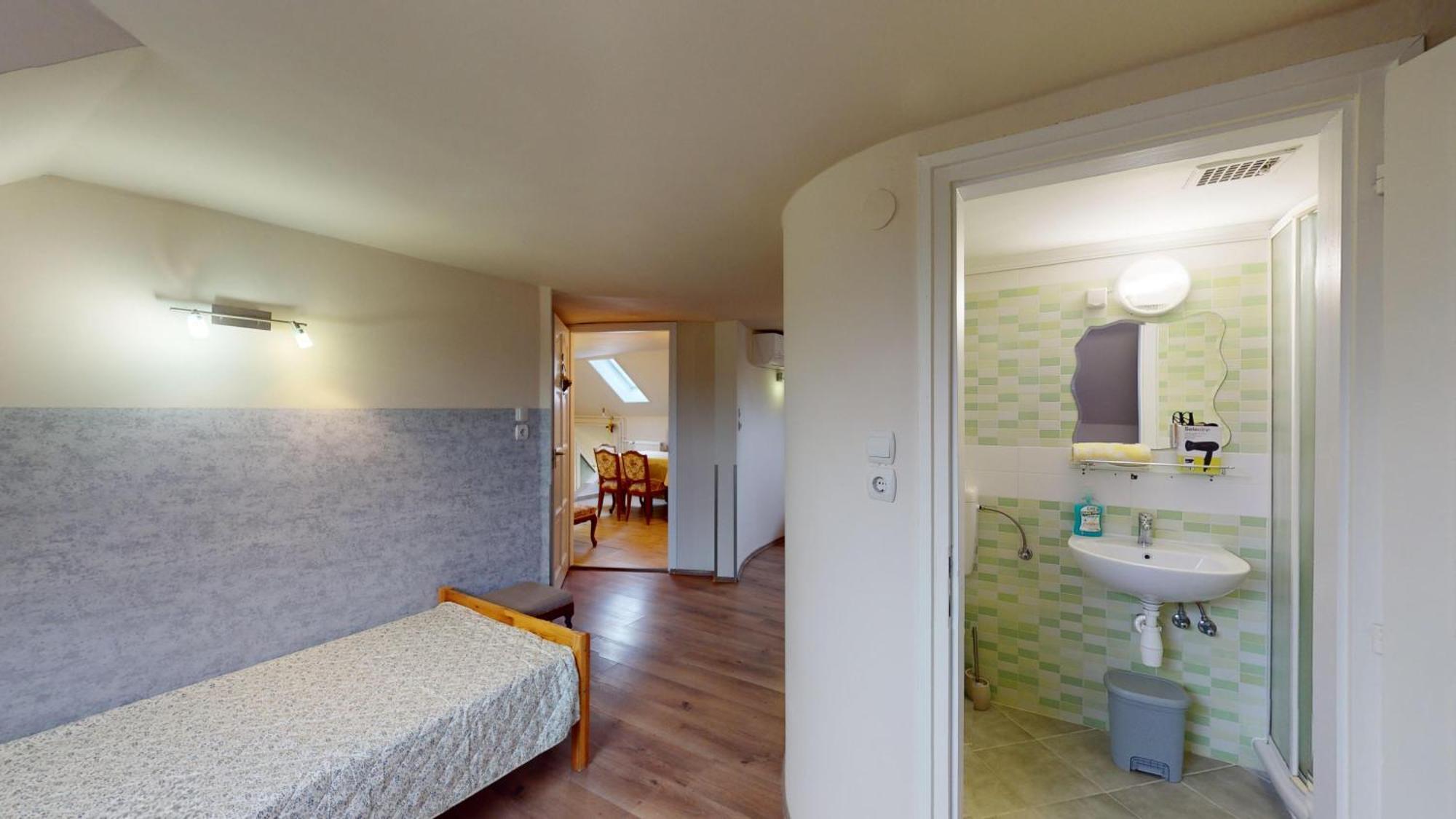 Herczeg Apartment Miskolc Luaran gambar